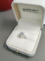 -威德钻石-克拉钻大本营(南京东路店)