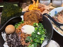 大满足旋风拌面-雷神拉面(财富中心玉米楼店)