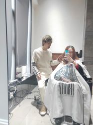 -FRIDAY星期五专业美发沙龙