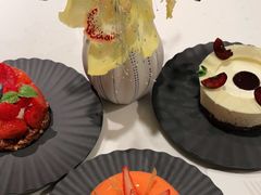 -潮一不贰·法式甜品·生日蛋糕·西式简餐(外滩店)