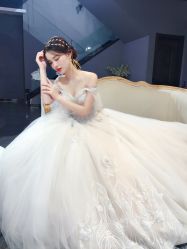 点击看大图 婚纱-艾米丽婚纱礼服