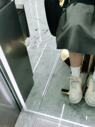 -COMO SALON 烫染可茉发型