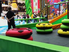 -蒙特利亲子乐园