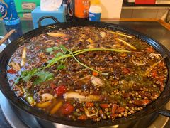 -鸿顺老铁锅美蛙鱼府(解放碑店)