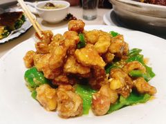 -老码头黑皮肘子锅包肉(赣水路店)