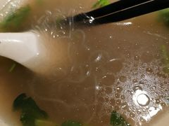 -锅贴王小吃(南大街店)