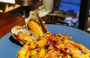 Spicy Seafood Flat Noodles