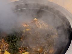 -咱屯子铁锅炖直营店(保利店)