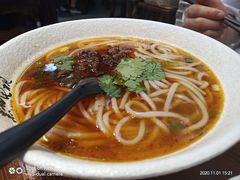 -黑白电视长沙小吃(美林M·LIVE天地东座店)