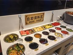 -骨大叔酱大骨自助火锅(东街口店)