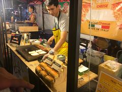 -席娜卡琳火车铁道夜市