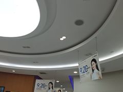 -雅悦齿科(顾村公园店)
