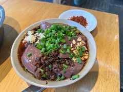 -谢老五跷脚牛肉·非遗传承店