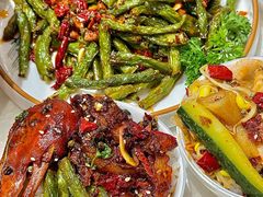 -辣小妮de川菜馆(红旗Mall店)