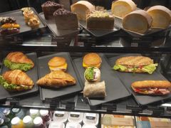 -星巴克(七宝领展广场1F店)