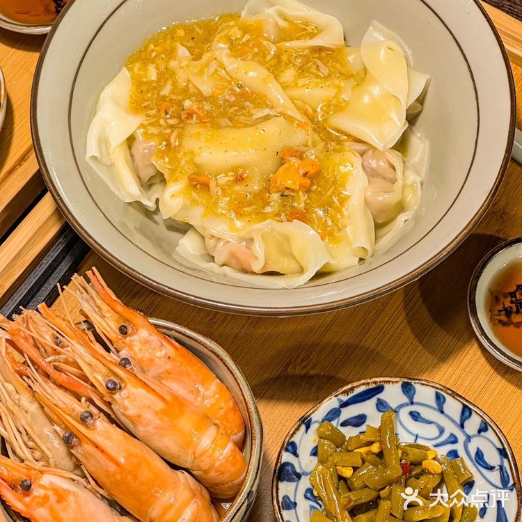 别问了！在杭州！这碗蟹黄金捞给我好吃哭了