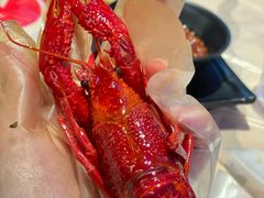 -肥肥虾庄·金牌油焖大虾(汉街SKP店)