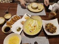 -石梅湾威斯汀度假酒店-品味餐厅·川湘菜·海鲜风味火锅·手工面食·万州烤鱼·口味牛蛙·小龙虾