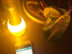 -樱花里音乐餐吧·牛扒椰子鸡(东圃店)