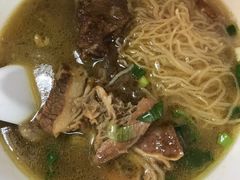 牛腩捞面-新南新咖啡美食(南新花园店)
