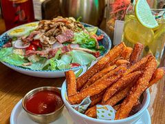 -Famous肥猫墨西哥音乐餐吧(五棵松华熙LIVE店)