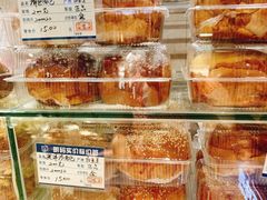 -白玉兰食品(汇联商厦店)