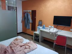 -蓝凯宾馆(和平西桥地铁站店)