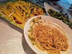 -肥肥虾庄·金牌油焖大虾(沙湖店)
