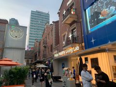 -泥糊破店小酒馆·团建聚餐(南京西路店)