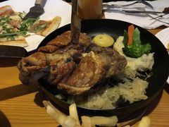 -LENBACH兰巴赫西餐啤酒坊(大连星海广场店)