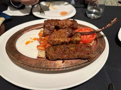 殿下烤肉-Efes Turkish & Mediterranean Cuisine 艾菲斯餐厅(陆家嘴店)