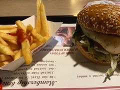 -The Habit Burger Grill 哈比特汉堡(复兴soho店)