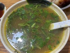 -黄阿姨锅贴大王(万航渡路店)