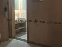 -铂逸梦秦酒店(横店梦幻谷店)