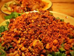 -拈签一笑黄牛肉辣卤串串