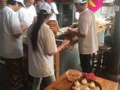 -忆秦园小笼包(惠山古镇总店)