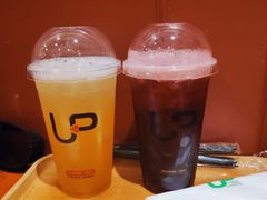 -西西弗书店&矢量咖啡(壹方购物中心店)
