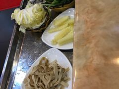 -新招鲜本地鸡窝(平凉路店)