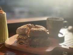 -Catch Bagel(芳草地店)