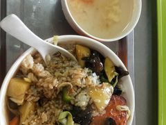 -南师大仙林校区东区食堂