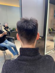 -不迫先生专业男士剪发