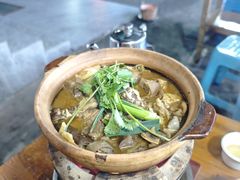 -雄伟美食(高沙中街店)