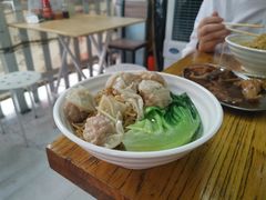 -小梁哥云吞面(黄贝岭店)