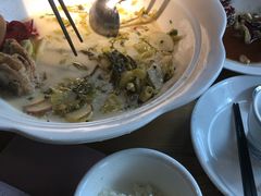 -江渔儿酸菜鱼(东二环泰禾店)