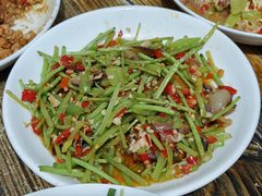 藜蒿炒腊肉-江南古镇味道·私房菜