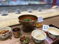 -成都你六姐·牛肉冒菜(城市集市合生汇店)