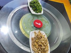 -秦扬居特色菜馆(上王村)