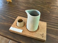 -彳亍咖啡·这里(水湾路店)