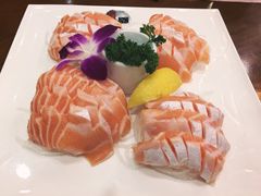 -青瓦餐厅·生鱼片·韩园烤肉(西塔店)