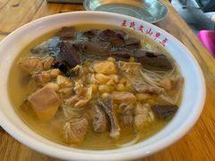 -文山荷鲜居(翠湖店)